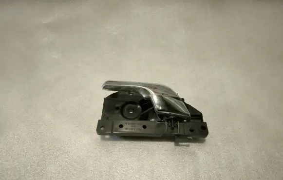 Jaguar XF X250 Front door interior handle BJ3222601
