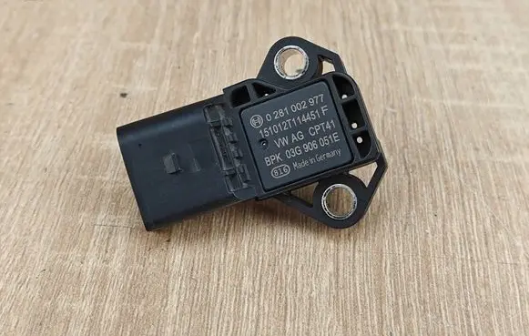 Audi Q5 SQ5 8R Air pressure sensor 03G906051E