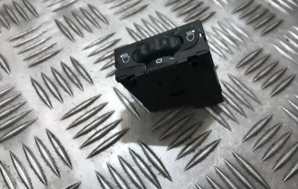 Renault Scenic I Headlight level height control switch 7700841235b