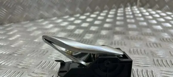 Front door interior handle