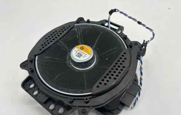 BMW X7 G07 Subwoofer speaker 2622516