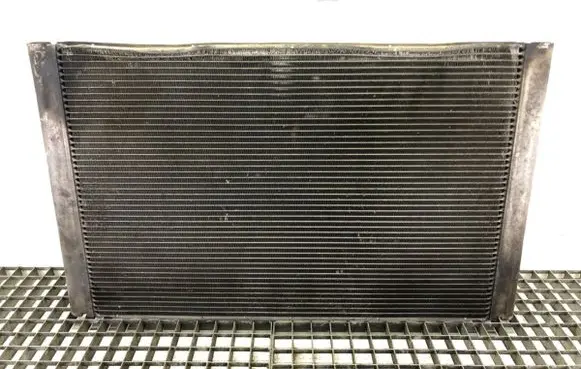 Audi A8 S8 D3 4E Coolant radiator 4E0121251