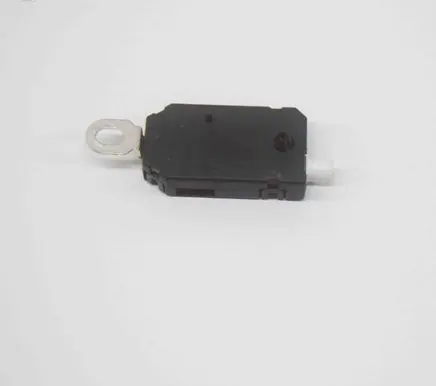 Tesla Model 3 Aerial antenna amplifier 920573021 109804600C