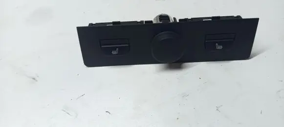 BMW X3 F25 Seat heating switch 9163292