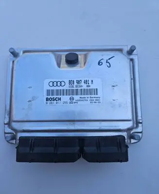 Volkswagen PASSAT B5.5 Engine control unit/module 8E0907401M 1039S02764 0281011255