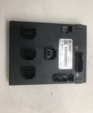 Audi A5 8T 8F Comfort/convenience module 8K0907063K 06029001 H0260790
