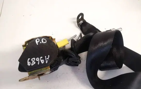 Audi A6 S6 C4 4A Front seatbelt 4a0857706ae