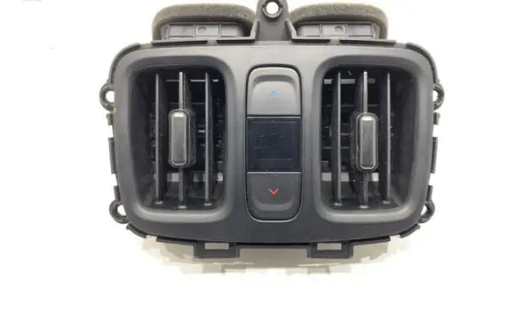 Rear air vent grill