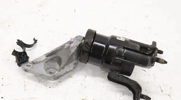 Lexus ES VII XZ10 Engine mount vacuum valve N5270095