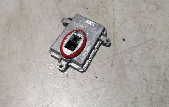 Opel Zafira C Headlight ballast module Xenon 130732931615 1307329316