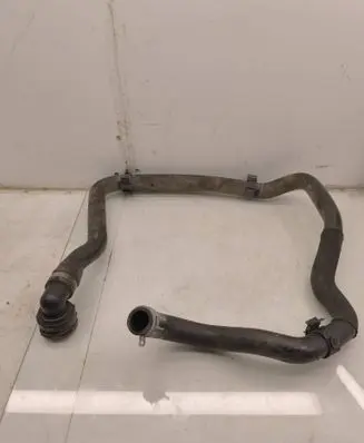 Volvo V40 Engine coolant pipe/hose 31319311