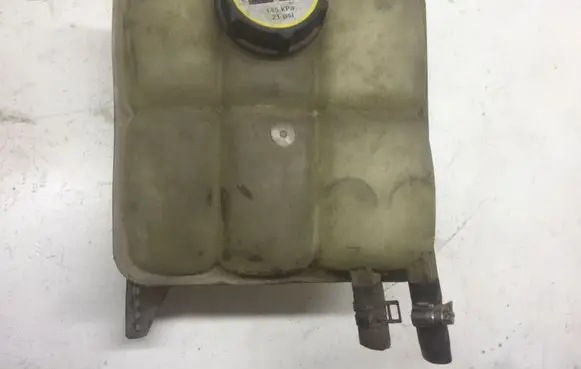 Mazda 3 I Coolant expansion tank/reservoir 3M5H8K218