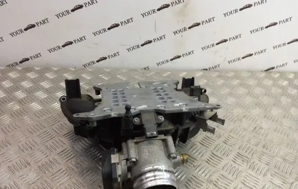 BMW X5 F15 Intake manifold 7588126