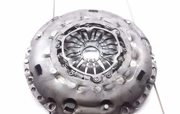 Jaguar X-Type Pressure plate 124032310