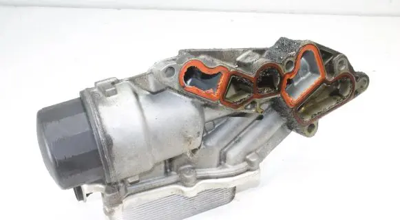 Mercedes-Benz SLK R171 Oil filter cover A2721800110