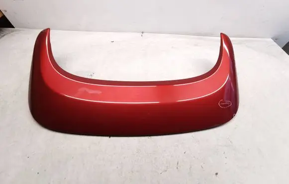 Tailgate/trunk spoiler