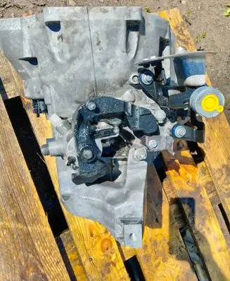 Ford C-MAX II Manual 6 speed gearbox BV6R7002KA