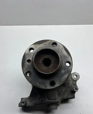 BMW 7 E65 E66 Front wheel hub 6753461