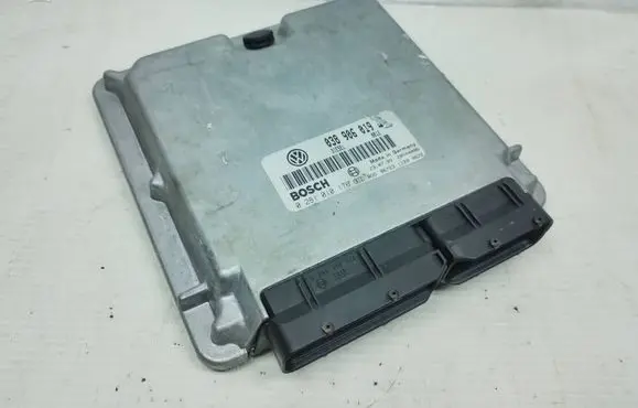 Audi A4 S4 B5 8D Engine control unit/module 038906019L 0281010176