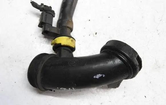 Intercooler hose/pipe