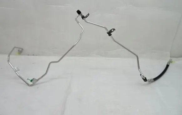 Renault Trafic I Air conditioning (A/C) pipe/hose 924404642R