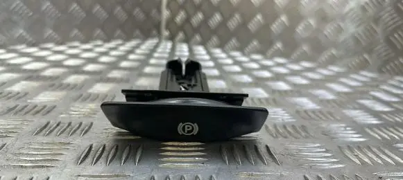 Mercedes-Benz ML W164 Hand brake release handle A2514200077