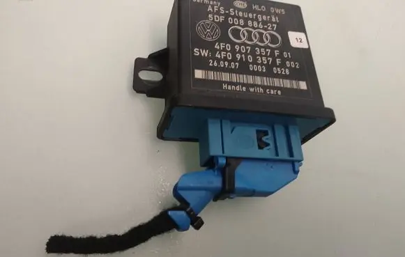 Audi A8 S8 D3 4E Light module LCM 4F0907357F
