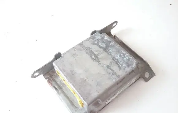 Subaru Forester SF Airbag control unit/module 98221FC210 1523004370