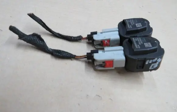 Opel Insignia B Airbag deployment crash/impact sensor 13583355 0424000474