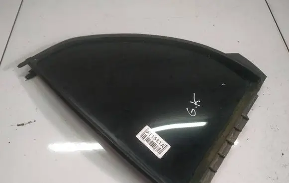 Toyota Yaris Rear vent window glass AS2