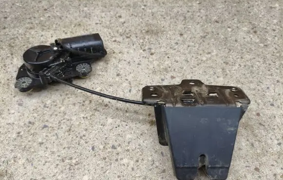 Volvo XC90 Tailgate/trunk/boot lock/catch/latch 31349975