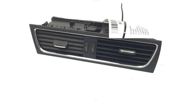 Audi A8 S8 D4 4H Dash center air vent grill 8T1820951B