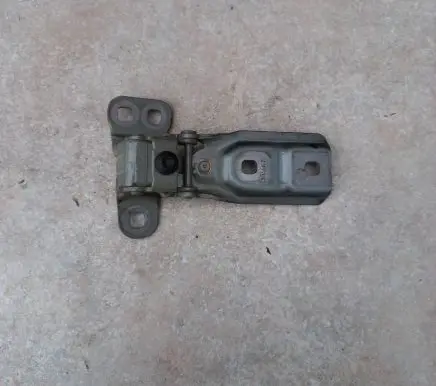 BMW 2 F45 Tailgate/trunk/boot hinge 7300809 17120310