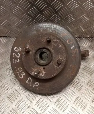 Mazda 323 Front wheel hub