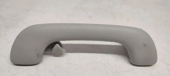 Nissan Qashqai Rear interior roof grab handle 8200003209