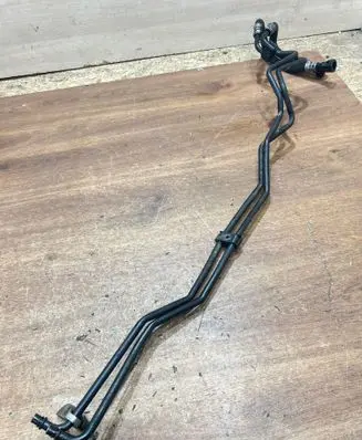 BMW 3 E90 E91 Gearbox oil cooler pipe/hose 7572711 7572712