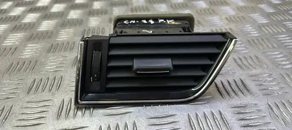 Skoda Octavia Mk3 (5E) Dashboard side air vent grill/cover trim 5E0819701 5E0819701A
