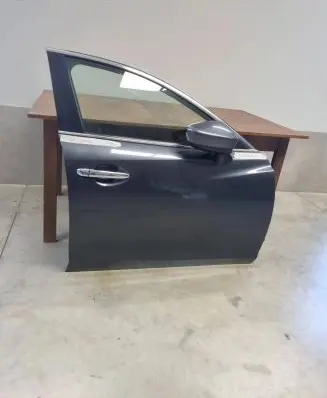 Mazda 6 Front door