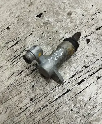 Audi A4 S4 B5 8D Clutch master cylinder 8D1721401