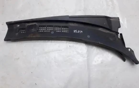 Peugeot Partner Wiper trim 9619270777