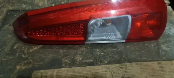 Volvo V70 Rear/tail lights