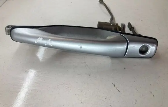 Mitsubishi Grandis Front door exterior handle