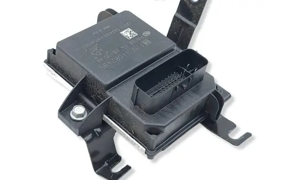 Chevrolet Trax Fuel injection pump control unit/module 84082495 91540363 5DE93421625A