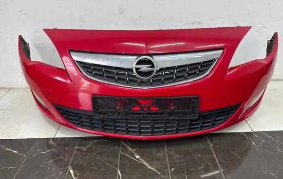Opel Astra J Front bumper 