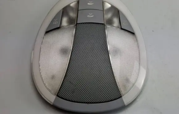 Mercedes-Benz E W211 Rear seat light A2118202001 0006362812