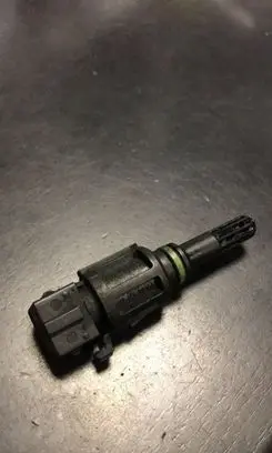 BMW 5 E39 Intake air temperature sensor 1739510