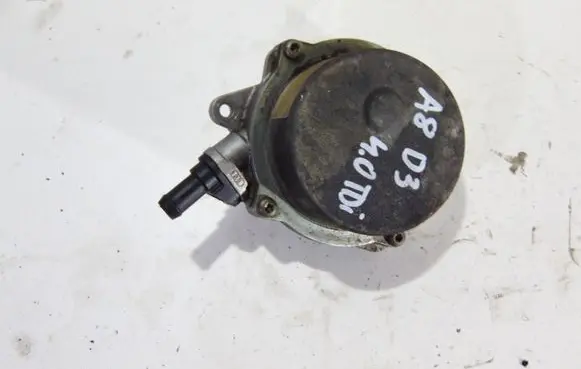 Audi A8 S8 D3 4E Vacuum pump 057145100F