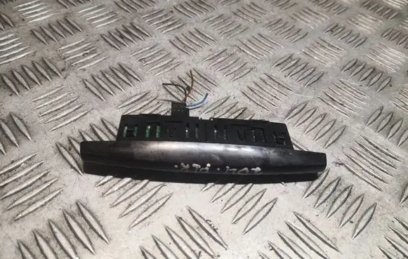 Mercedes-Benz C W204 Parking PDC sensor display screen A0015424623 0015424623