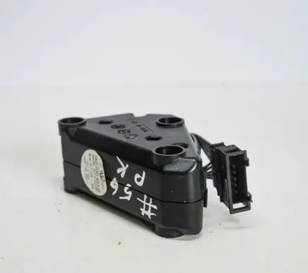 Volkswagen Golf V Other devices 1K0035463D