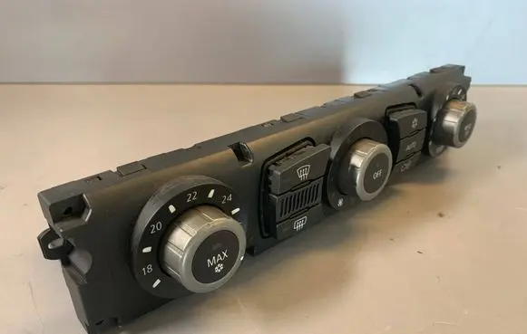 BMW 5 E60 E61 Climate control unit 6956825 64116956825
